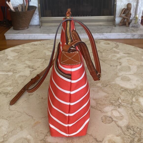NWOT Dooney & Bourke Leather & Striped Canvas Crossbody Bag - Picture 3 of 16